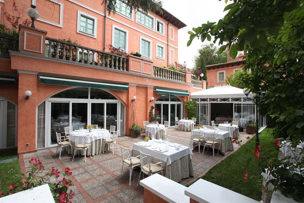 La Quinta De Los Cedros Madri Exterior foto