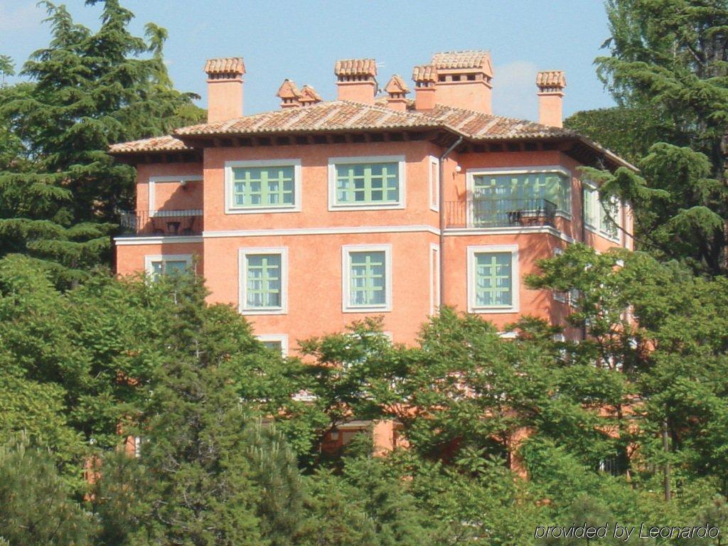 La Quinta De Los Cedros Madri Exterior foto